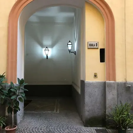Pica Roof Naples